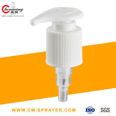 Distributeur blanc 24/410mm en plastique de pompe de savon 28/410mm