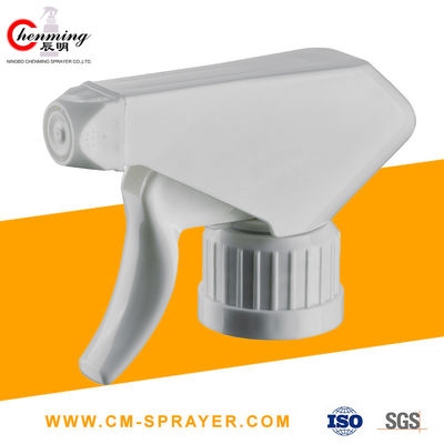 Good price 28-400 le pulvérisateur en plastique blanc de déclencheur de pp équipe des dessus d'un gicleur pour 32 onces met la tête en bouteille carrée en ligne